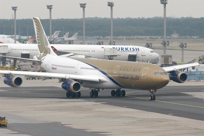 Gulf Air Airbus A340-300 A4O-LG