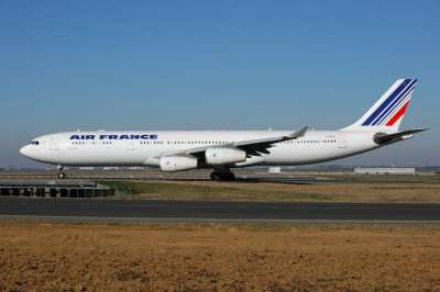 Air France Airbus A340-300 F-GLZU