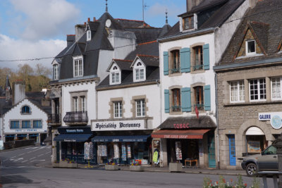 Pont-Aven , Finistre