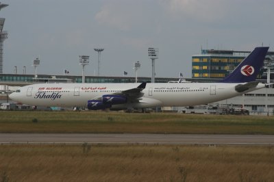 Khalifa / Air Algerie  Airbus A340-300  7T-VKL