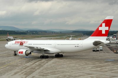 Swiss Airbus  A330-200  HB -IQG