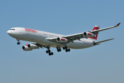 Swiss  Airbus A340-300 HB-JMJ