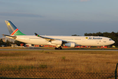 Air Namibia Airbus A340-300 V5-NME