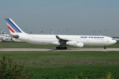 Air France Airbus A340-300 F-GLZI