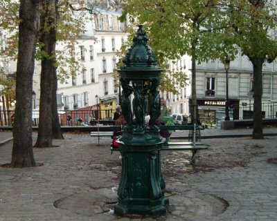 Place Emile Goudeau Wallace Fountain