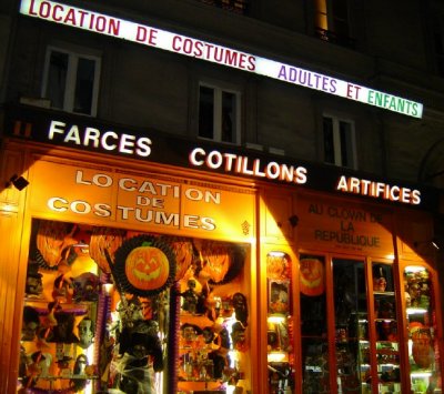 Au Clown de la République