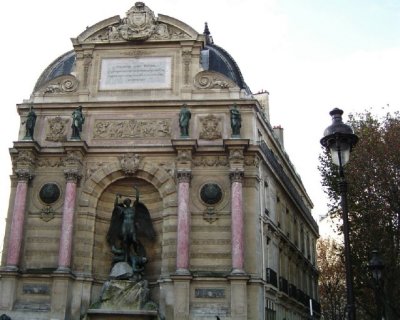 Fontaine St-Michel