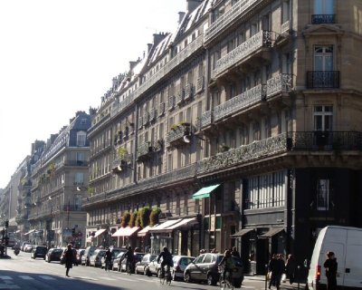 A Bout de Souffle - Rue de Rennes