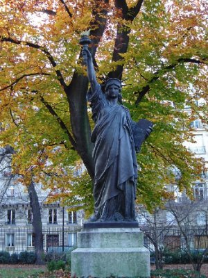 Statue de la Liberte - middle west portion of the Jardin du Luxembourg