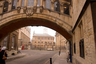 view of the Sheldonion through the Bridge of Sighs 2
