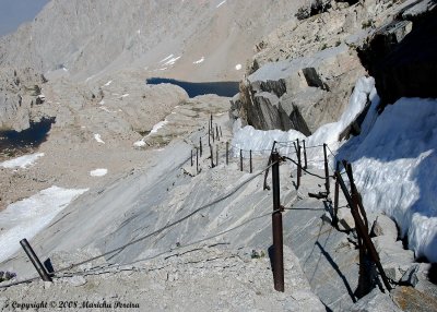 one hiker fell 600 ft - he survived!