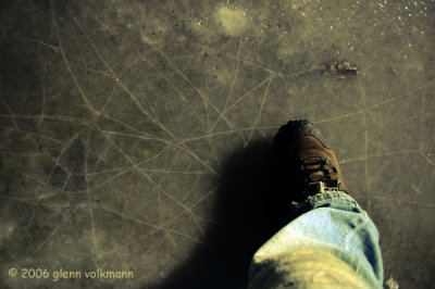 crack breaks your lovers back01.jpg
