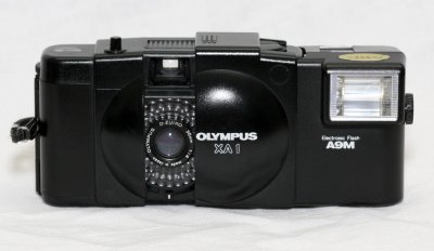 Olympus XA-1