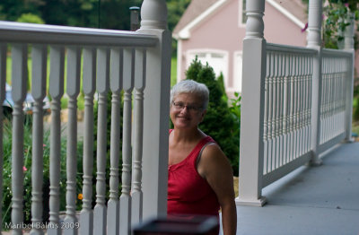 sue en la terraza de nancy.jpg