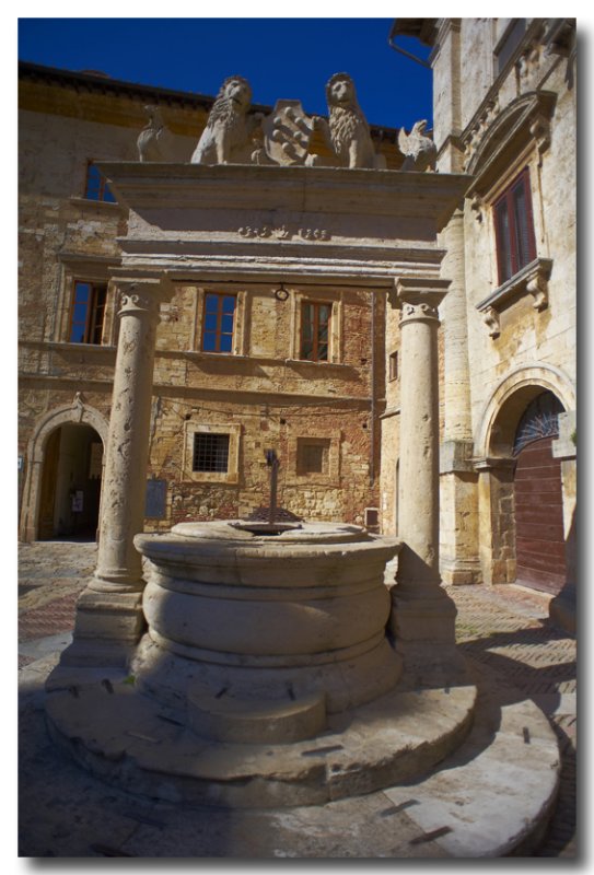 Montepulciano well
