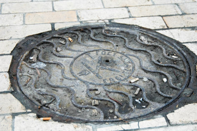 Manhole cover