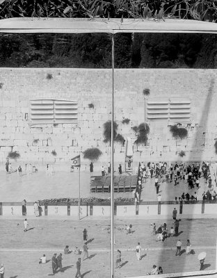 Jlem - utility box kotel.jpg