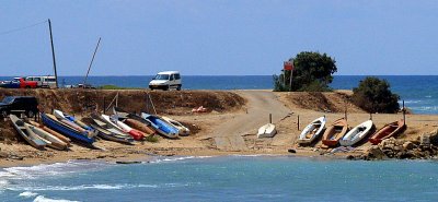 haifa beach boats