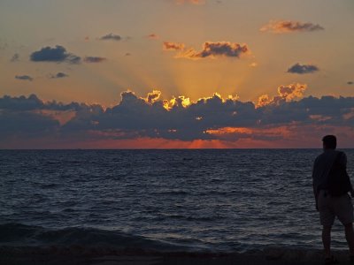 P9131851_sunset and man.jpg