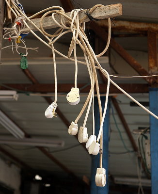 hanging plugs.JPG