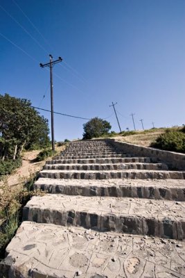 The way to the Babak Fortress