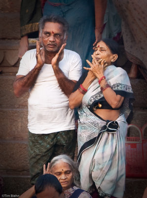 Worshiping at the banks of the Ganga