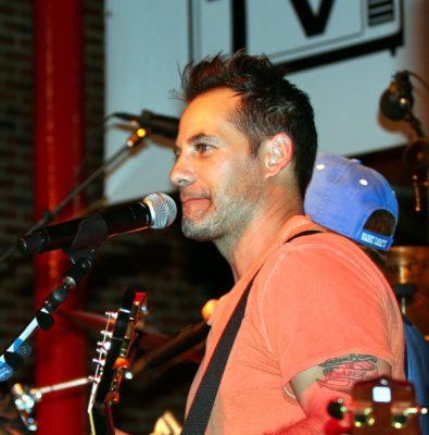 Adrian Pasdar