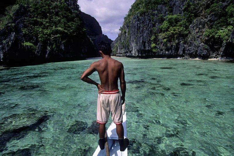 Philippines, El Nido, Palawan Island, December 1996. 
