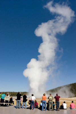 Upper Geyser Basin, Old Faithful Geyser