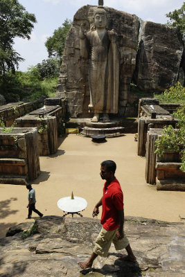 Aukana Buddha Statue