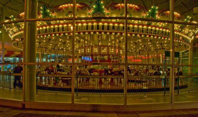 Jantzen-Beach-Carousel.jpg