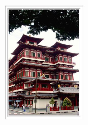 Buddha Tooth Relic Temple 1