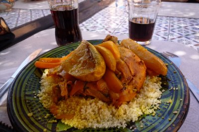 摩洛哥料理：Couscous (Moroccan cuisine: Couscous)