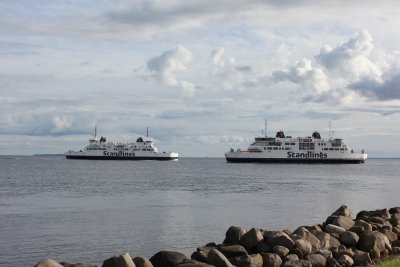 The ferry traveling between Danmark and Sweden 往來丹麥及瑞典的渡輪