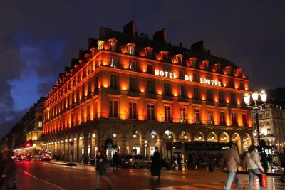 羅浮宮旁的飯店 Hotel Louvre