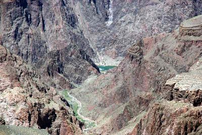 CAN YOU SEE THE MIGHTY COLORADO RIVER AT THE BOTTOM OF THE CANYON?