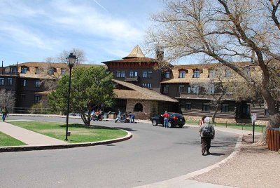 THIS IS THE MAIN LODGE AT THE SOUTH RIM-GET YOUR WALLET OUT IF YOU WANT TO STAY HERE
