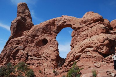TURRET ARCH IS ONE OF THE TALLEST ARCHES IN THE PARK