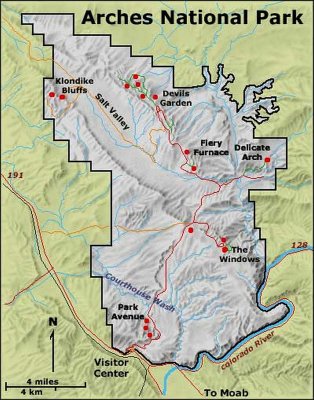 THE LAST PARK IN THE MOHAB AREA IS THE MOST FAMOUS-ARCHES NATIONAL PARK