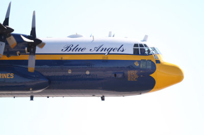 Blue Angels (Fat Albert C-130)