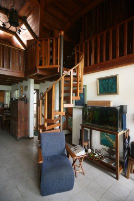 Chalet Nicholas (spiral staircase up to loft)