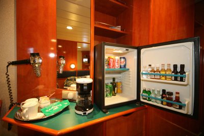 Cabin 5567 - mini bar/fridge