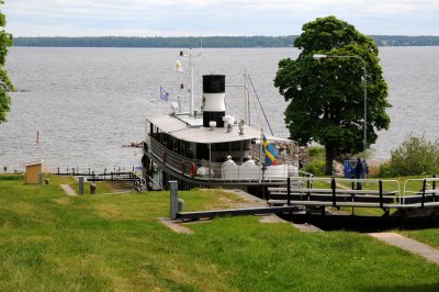 Entering Lake Roxen