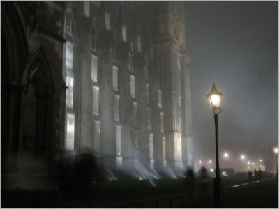 Westminster on Foggy Night_noTree.jpg