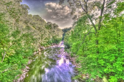 SDIM9808_09_10_tonemapped.jpg