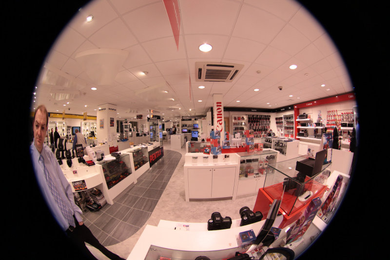 5DII and Tokina 10-17 fisheye ISO800