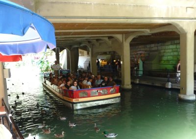 Riverwalk Tour Boat