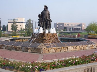 First Family Statue - Fairbanks