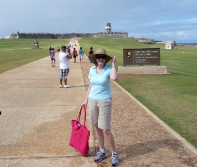 Approaching Castillo San Felipe del Morro