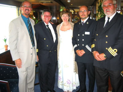Bill, Captain de Vries, Susan, Kristof (Purser), Captain Wiegman